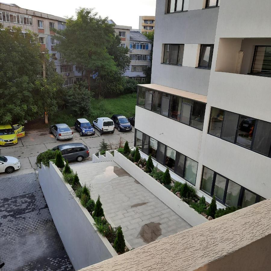 Studio Adela Apartamento Iasi Exterior foto