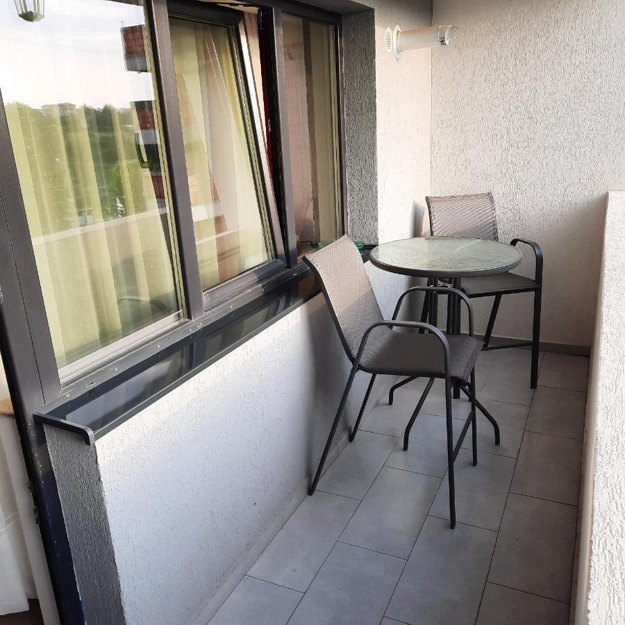 Studio Adela Apartamento Iasi Exterior foto